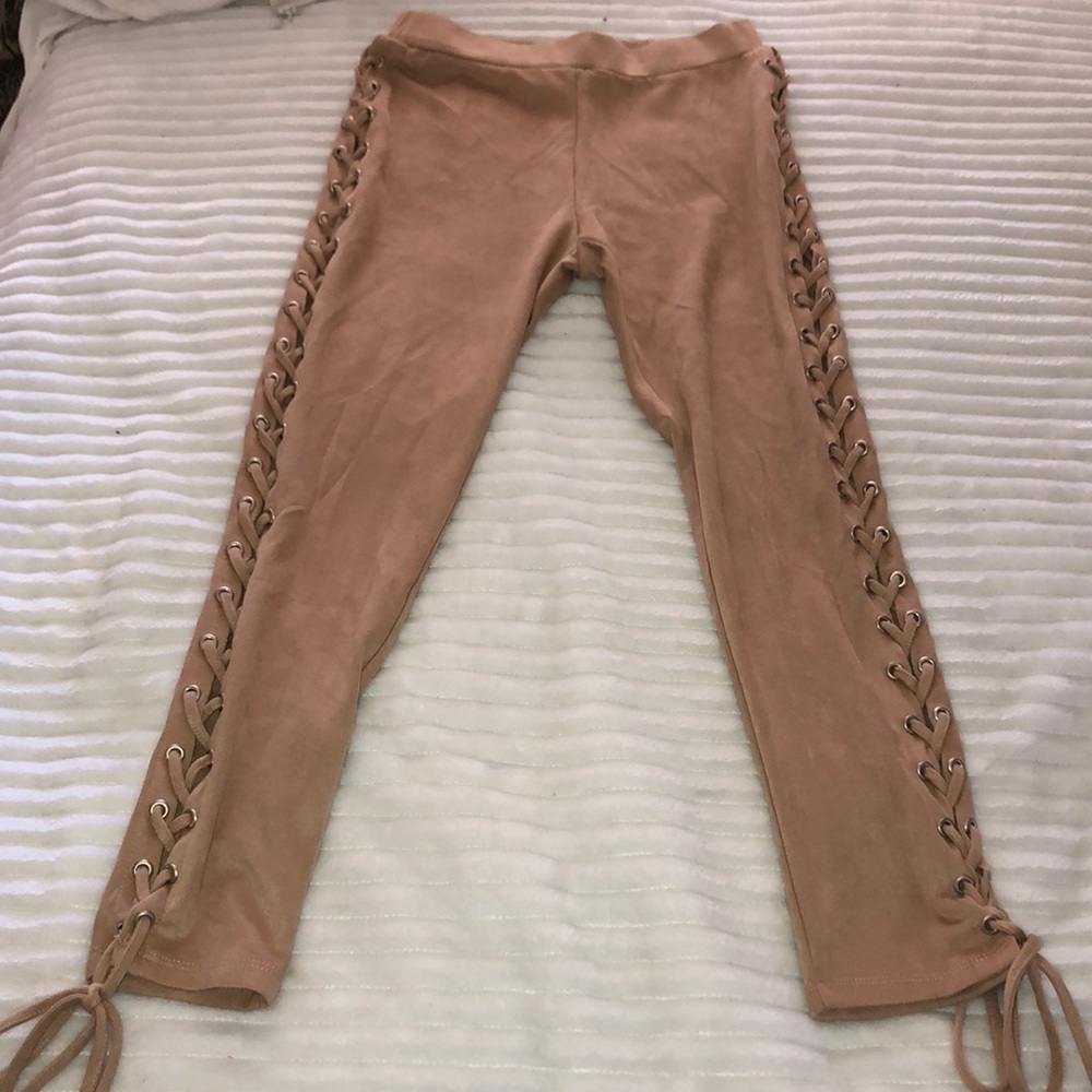 Sorella boutique. Going out pants/leggings